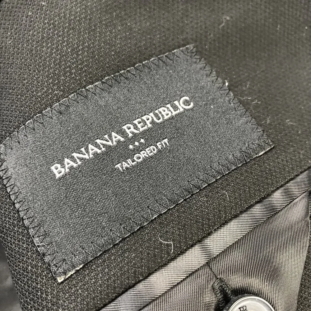 Banana Republic Tailored Fit 40 Polyester Button Blazer Sport Coat Black HRJ